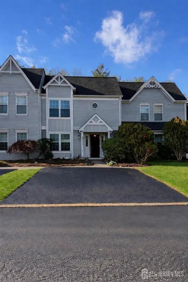 -5 Lawry Court, East Brunswick, NJ 08816