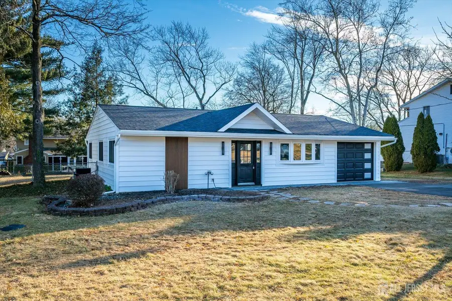 -20 Starling Road, Kendall Park, NJ 08824 - #3