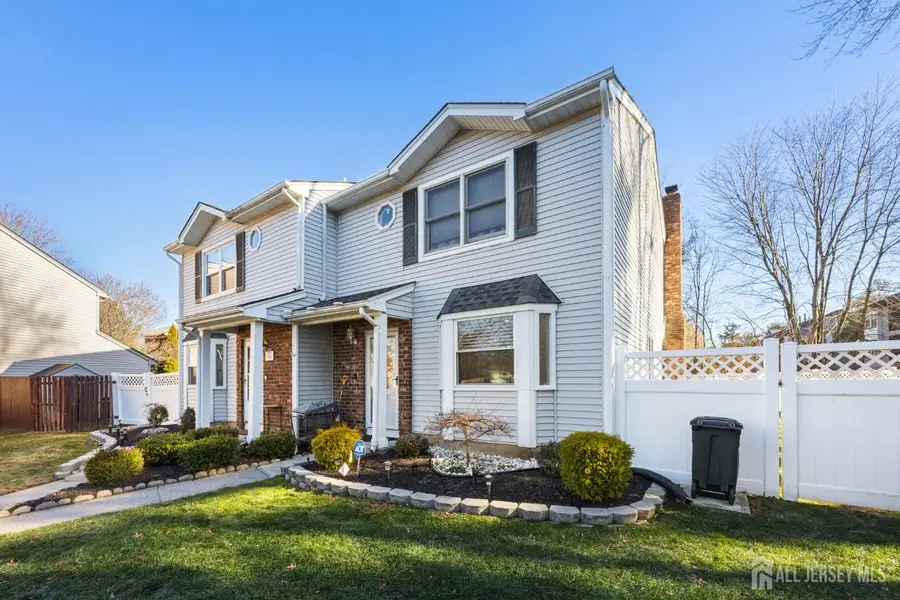 -126 Leah Court, South Brunswick, NJ 08810 - #2