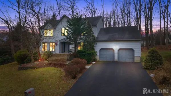 -25 Cherokee Road, East Brunswick, NJ 08816