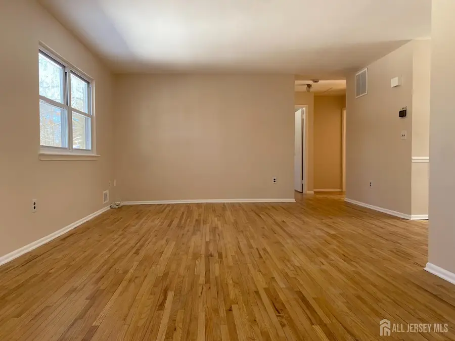 -4 Linden Lane S, Plainsboro, NJ 08536 - #3