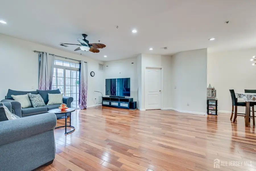 -2822 Edward Stec Boulevard, Edison, NJ 08837 - Image #3