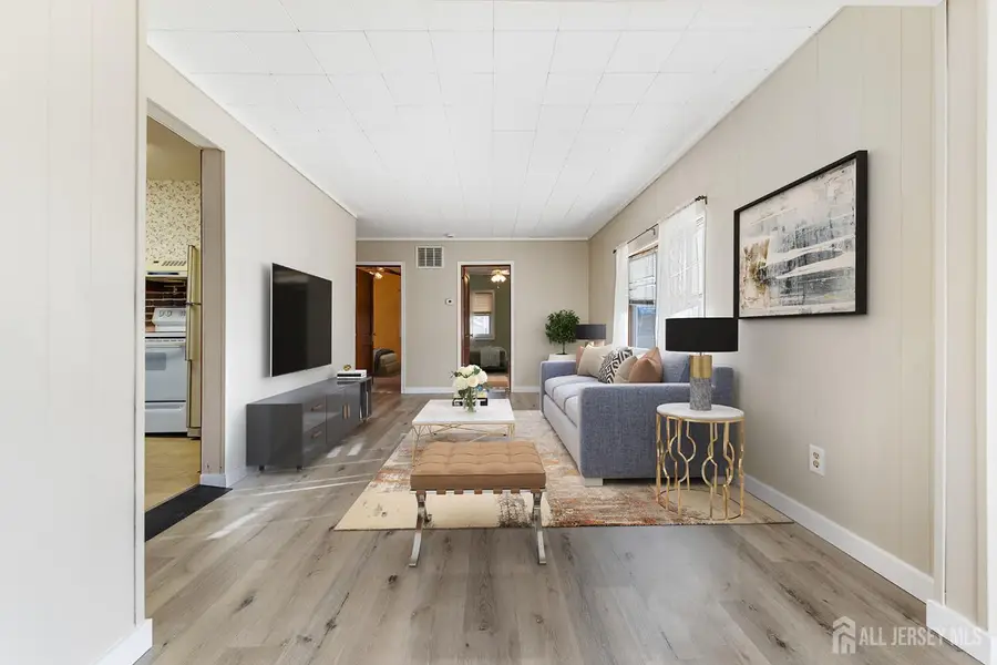 -104 Roosevelt Avenue, South Amboy, NJ 08879 - Image #3