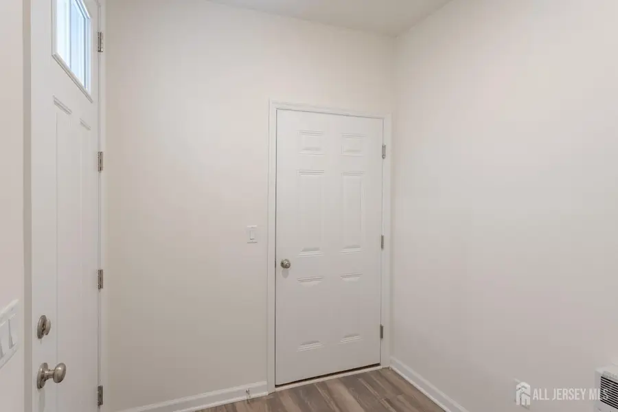 -227 Park Lane, Dunellen, NJ 08812 - Image #3