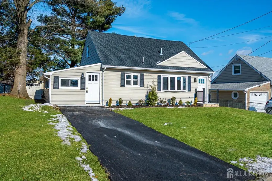 -35 Kendall Drive, Parlin, NJ 08859 - Image #2