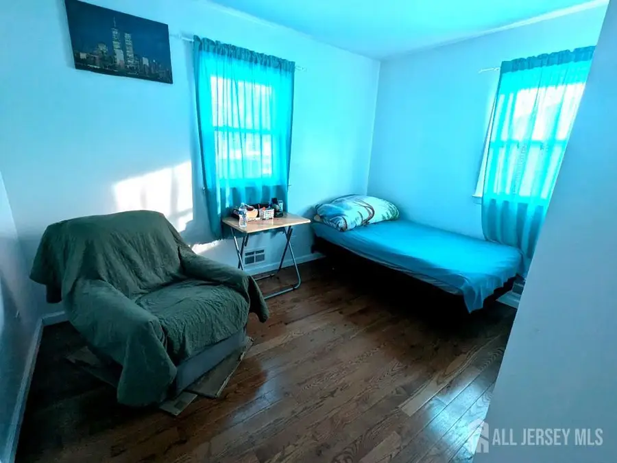 -726 W Milton Avenue, Rahway, NJ 07065 - Image #2