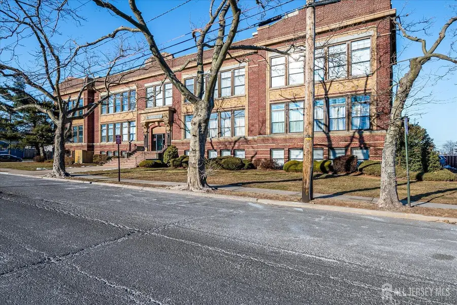 -434 Lawrence Street #6, Perth Amboy, NJ 08861 - Image #2