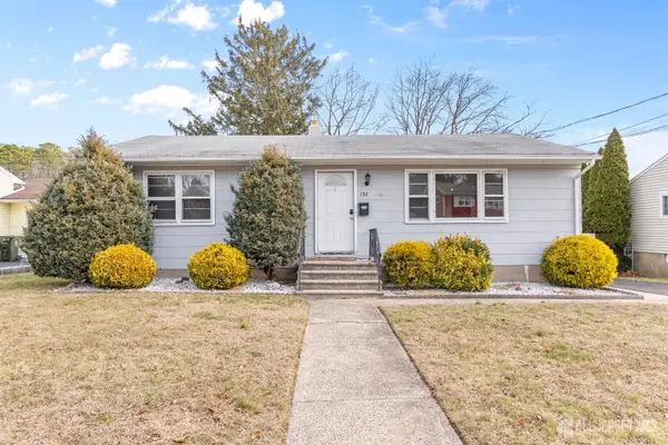 -132 Southwood Drive, Old Bridge, NJ 08857