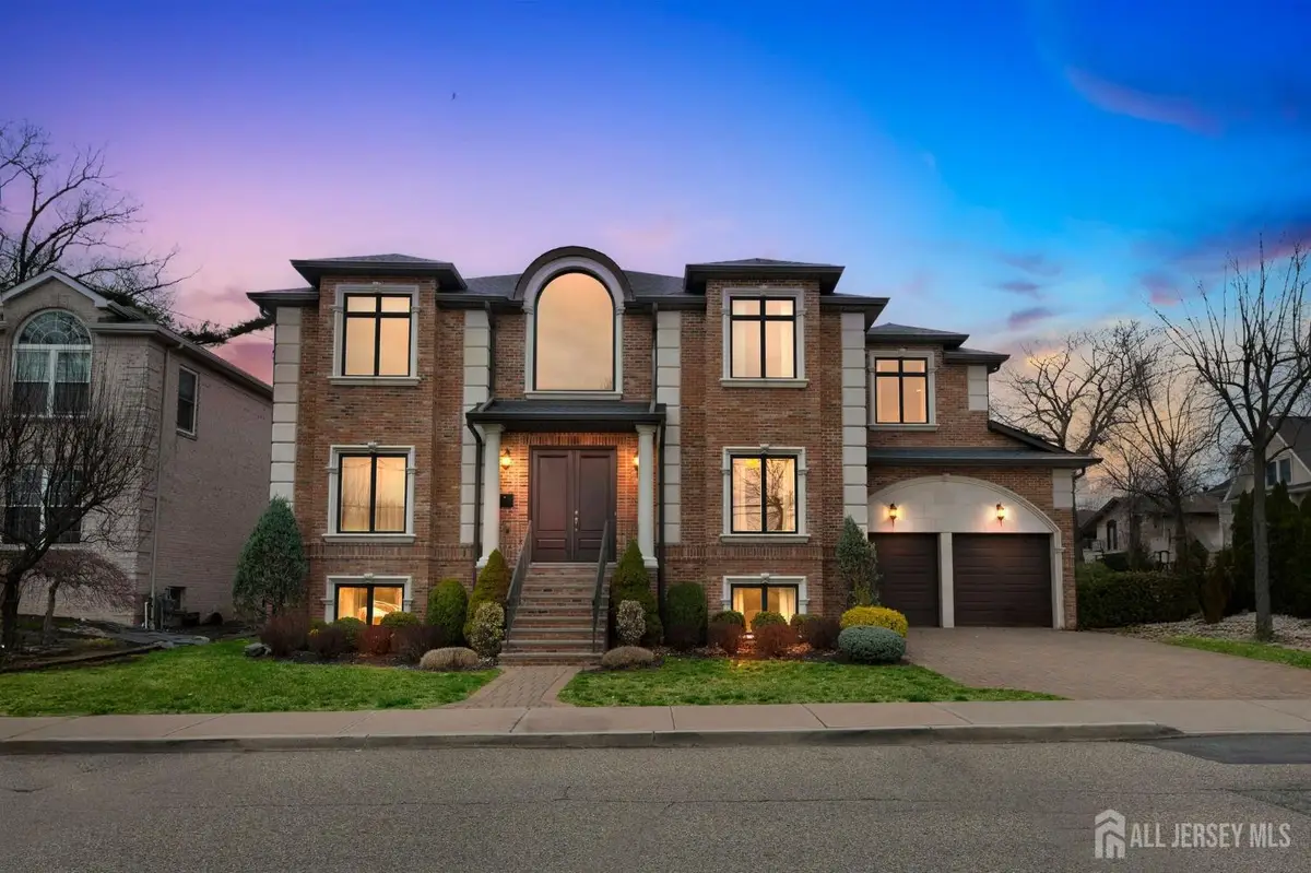 -1355 NE Abbott Boulevard, Fort Lee, NJ 07024 - #1