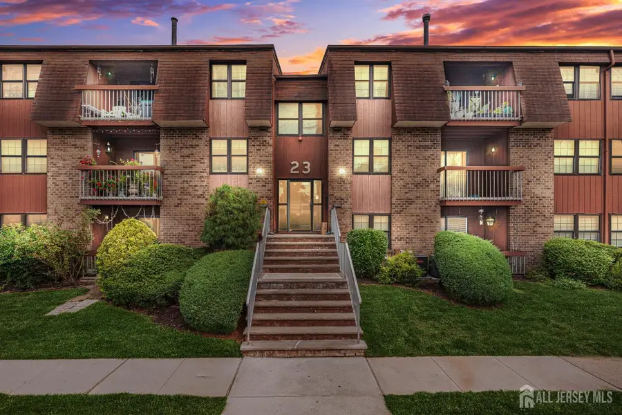 -267-a Alpine Way #267a, Woodbridge, NJ 07095 - Image #2