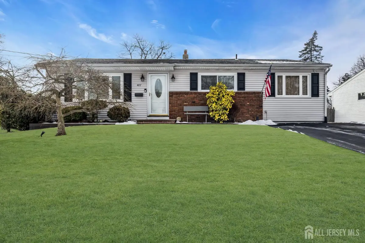 -407 Clinton Avenue, Middlesex, NJ 08846 - Image #1