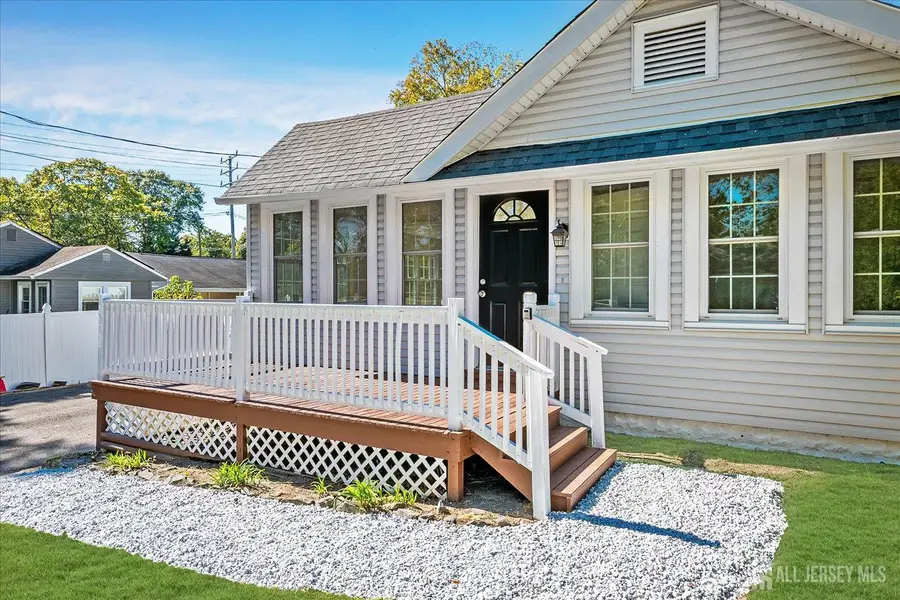 -341 Victor Place, Neptune, NJ 07753 - Image #3