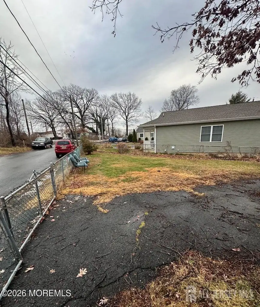-306 Norwood Avenue, South Amboy, NJ 08879 - Image #3