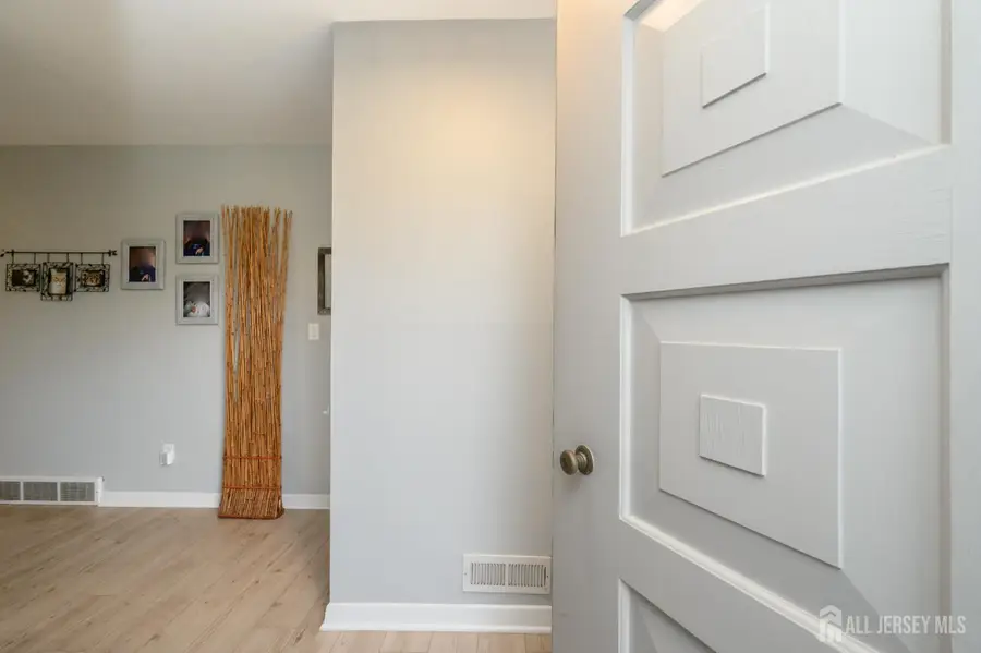 -12 Davison Road, East Windsor, NJ 08520 - Image #3