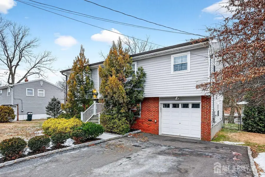 -179 Phillips Road, East Franklin, NJ 08873 - Image #3