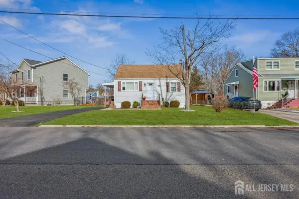 -21 Bruning Lane, Spotswood, NJ 08884