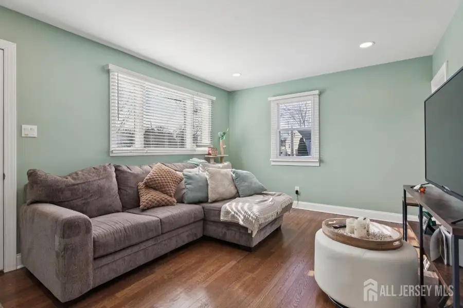 -21 Bruning Lane, Spotswood, NJ 08884 - Image #2