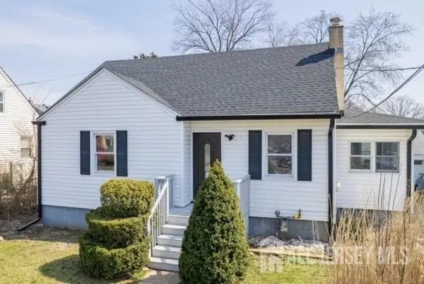 -978 Rahway Avenue, Avenel, NJ 07001