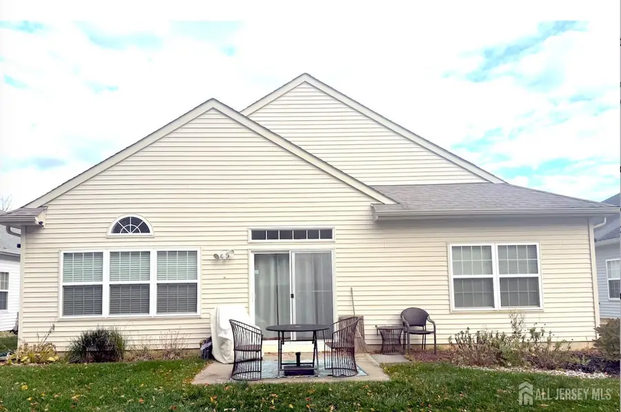 -143 Valencia Drive, Monroe, NJ 08831 - #3