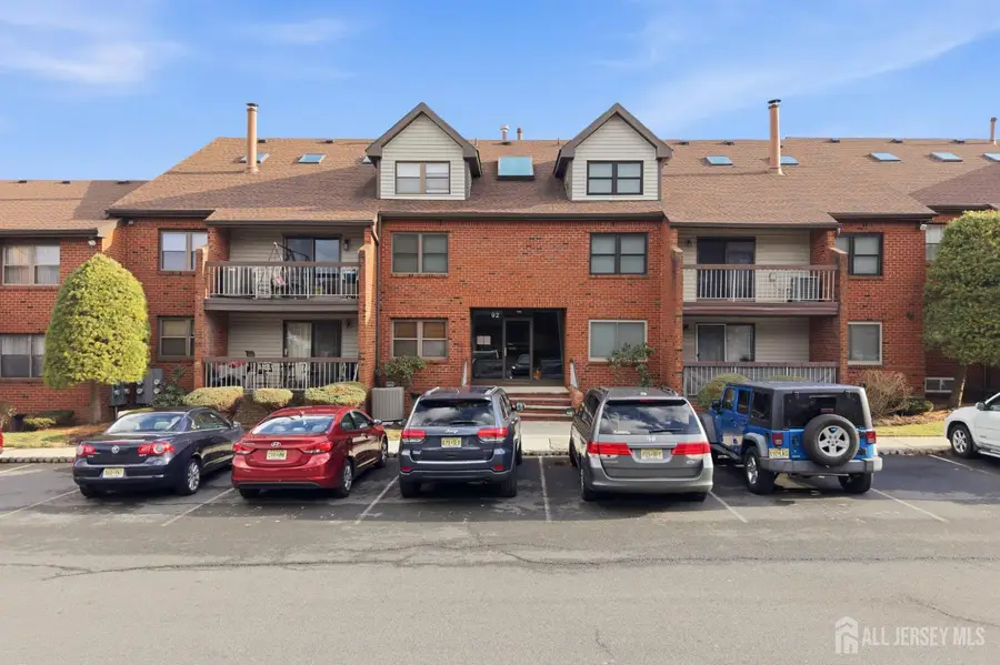 -92 Beverly Hill Terrace #F, Woodbridge, NJ 07095 - #2