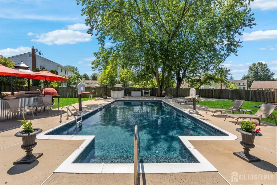 -55 Valley Vale Drive, Old Bridge, NJ 08857 - Image #3