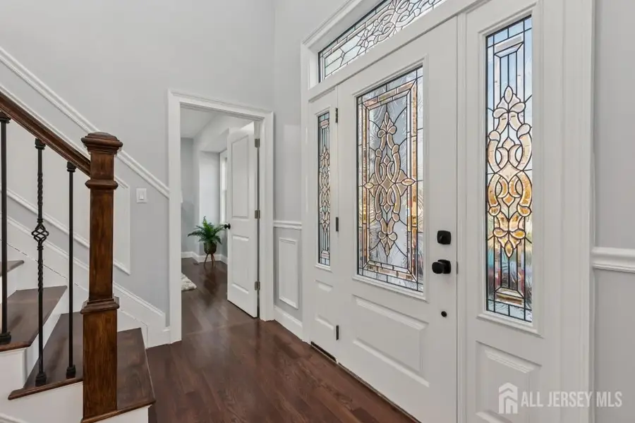 -239 Suttons Lane, Edison, NJ 08817 - Image #2