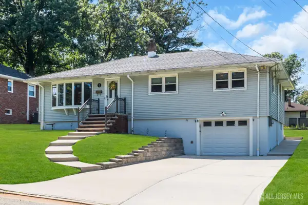 -6 Martha Boulevard, Sayreville, NJ 08879