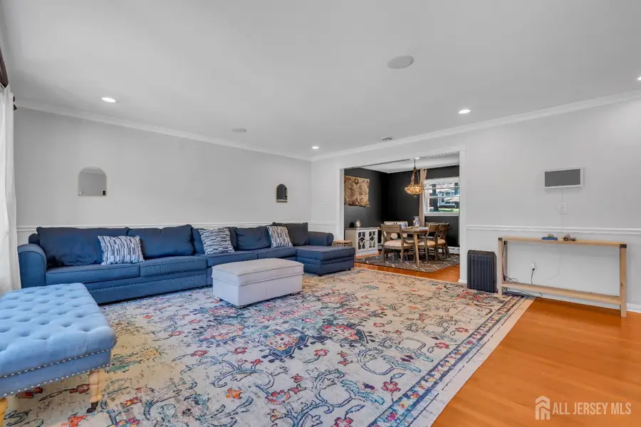 -6 Martha Boulevard, Sayreville, NJ 08879 - #3