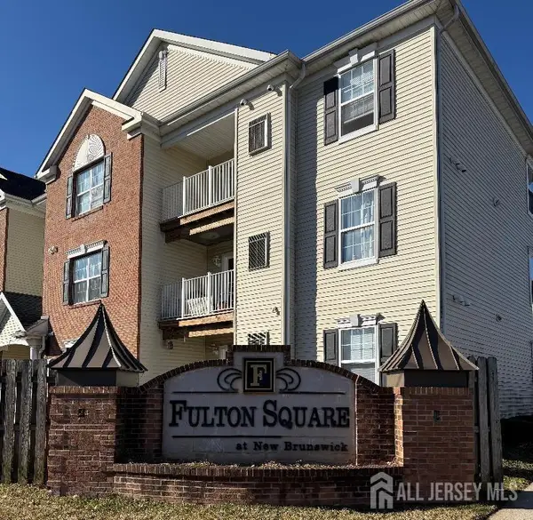 -1311 Fernwood Court, New Brunswick, NJ 08901