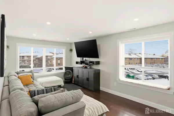 -1506 Jesse Way, Piscataway, NJ 08854