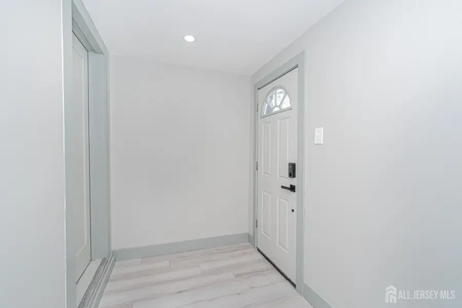 -13 Outlook Avenue, Sayreville, NJ 08876 - Image #3