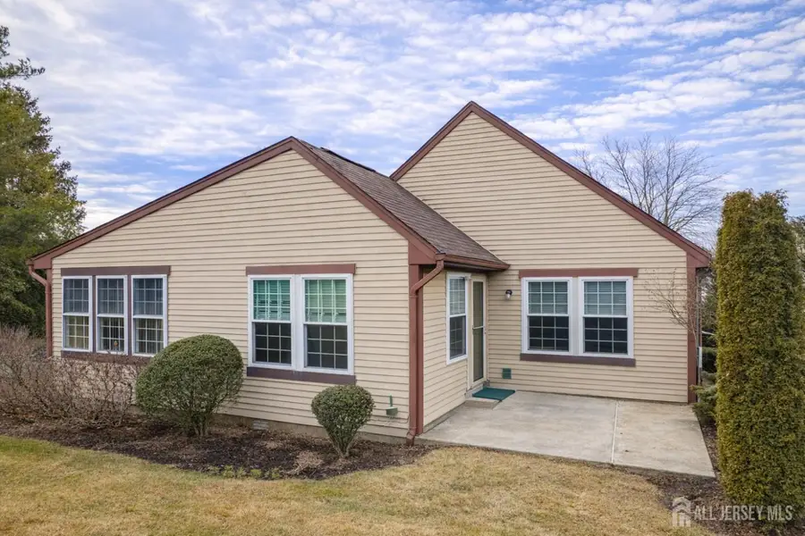 -14-B John Paul Jones Drive, Monroe, NJ 08831 - Image #2