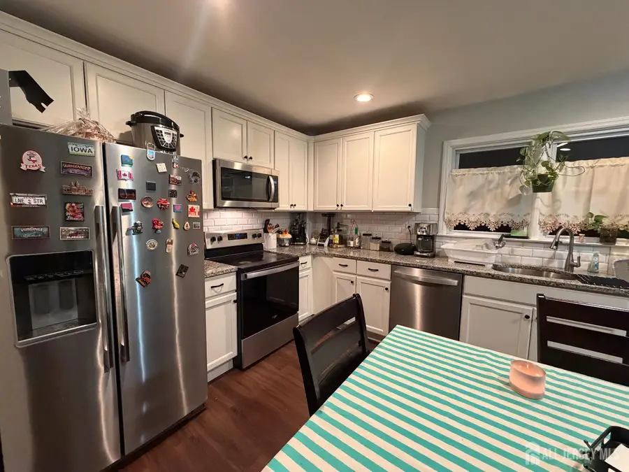 -25 Simpson Street, Hamilton, NJ 08619 - Image #2