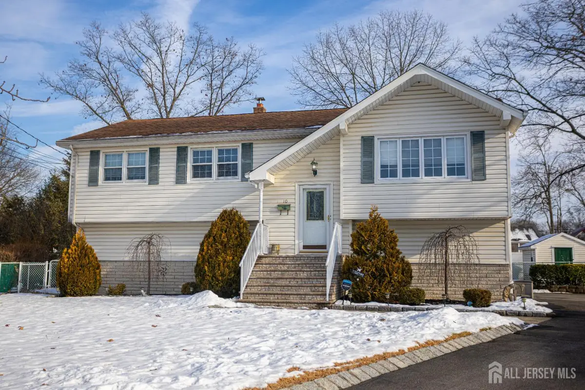 -10 Lapa Court, Sayreville, NJ 08859 - Image #1