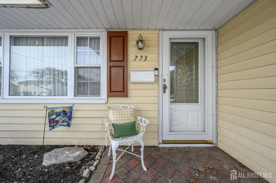 -773 Shannon Avenue, Perth Amboy, NJ 08861 - Image #2