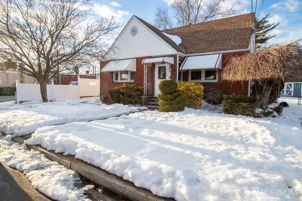 -200 Gabriel Terrace, Sayreville, NJ 08879