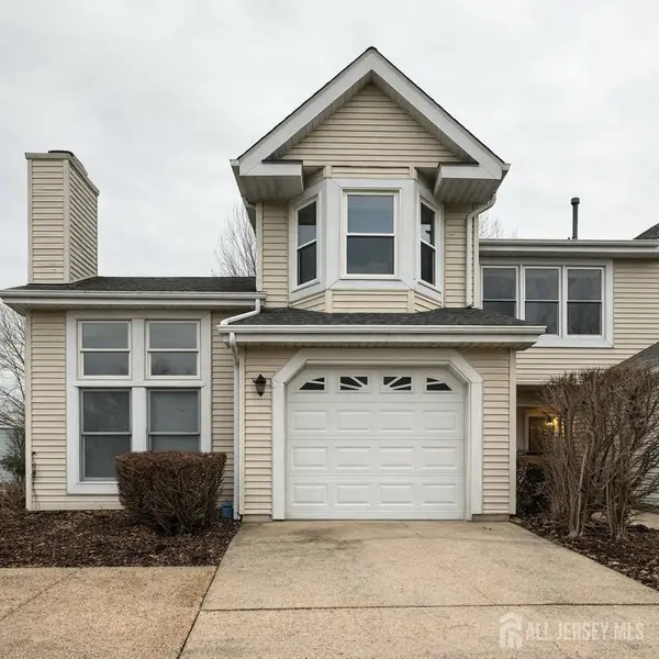 -107 Lloyd Court, East Brunswick, NJ 08816