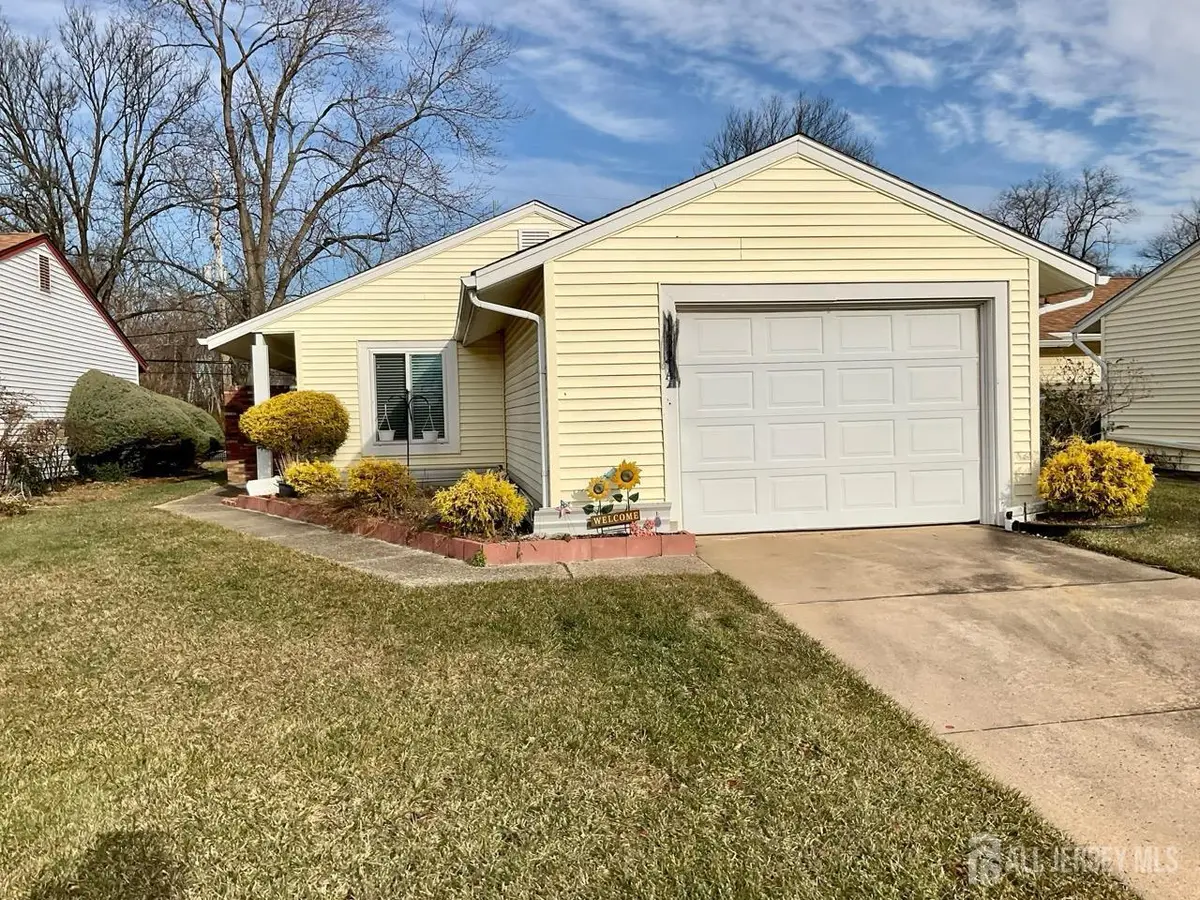 -132 Balsam Plaza, Monroe, NJ 08831 - Image #1