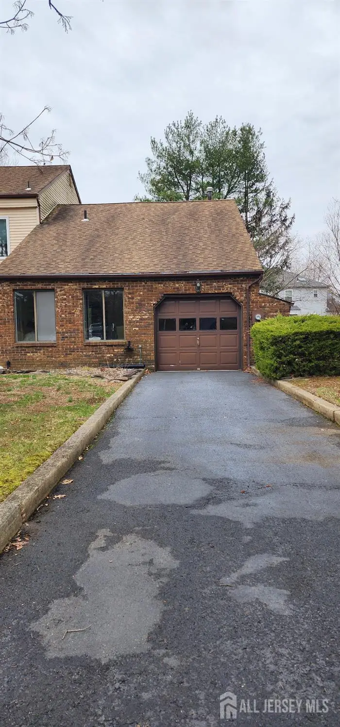 -12 Coventry Court, Matawan, NJ 07747 - #2