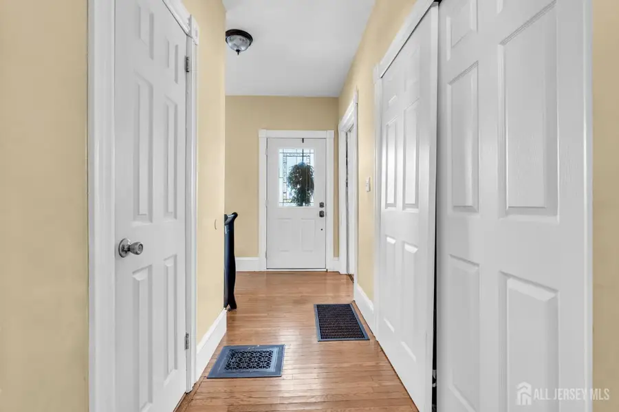 -589 Mountain Avenue, Bound Brook, NJ 08805 - #3