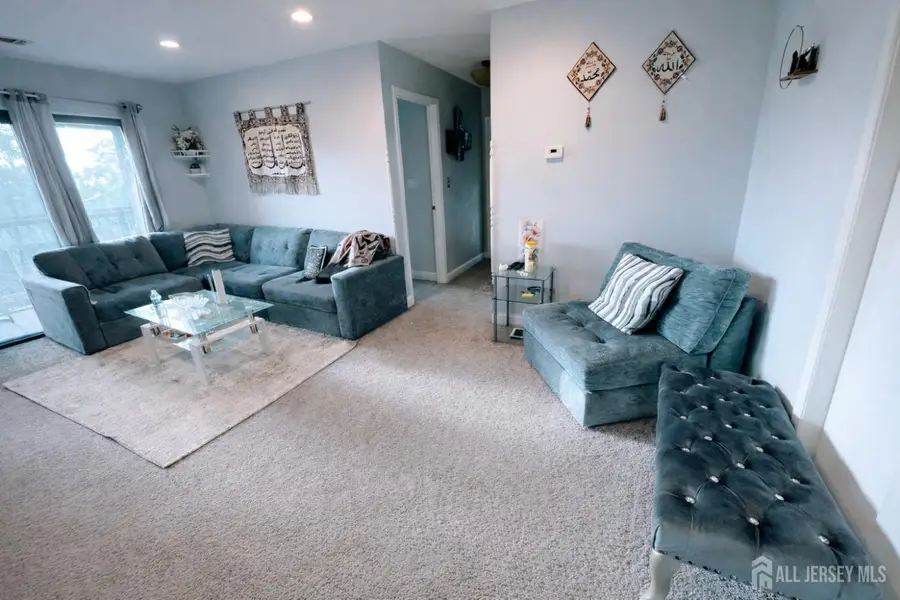 -23-C Powderhorn Court, Woodbridge, NJ 07095 - #3