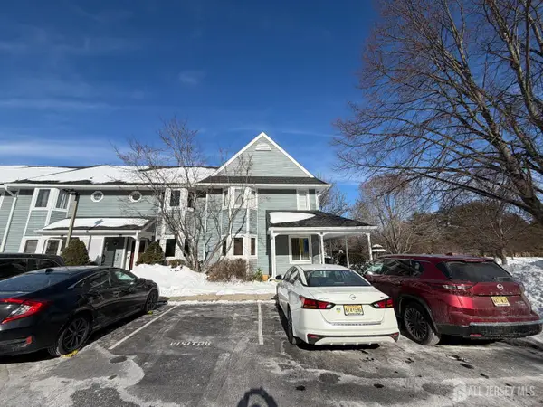 -76 Regal Drive, South Brunswick, NJ 08852