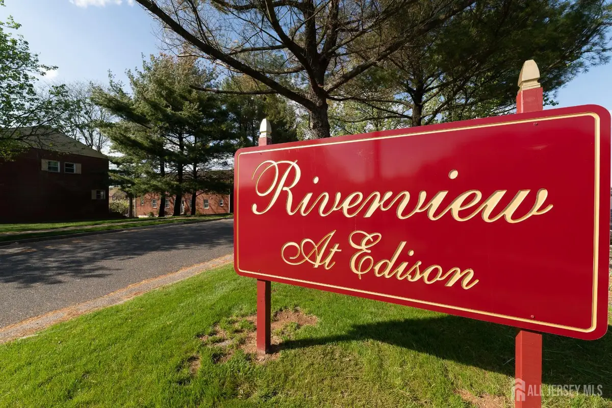 -93 Fox Road #2B, Edison, NJ 08817 - Image #1