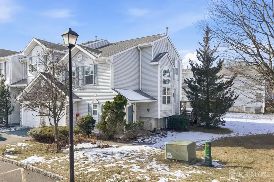 -12 Rondell Lane, Laurence Harbor, NJ 08879 - Image #2