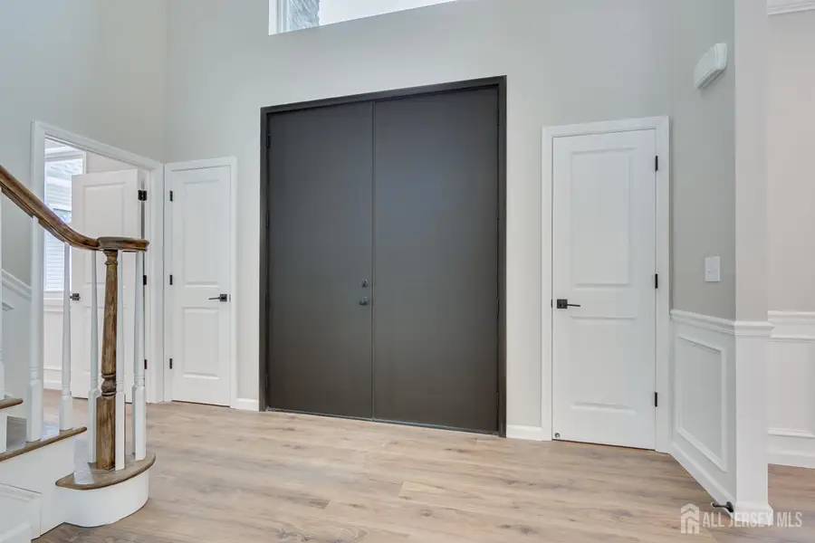 -7 Vale Street, Edison, NJ 08817 - #3