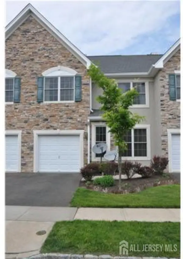 -61 Osprey Drive, Old Bridge, NJ 08857