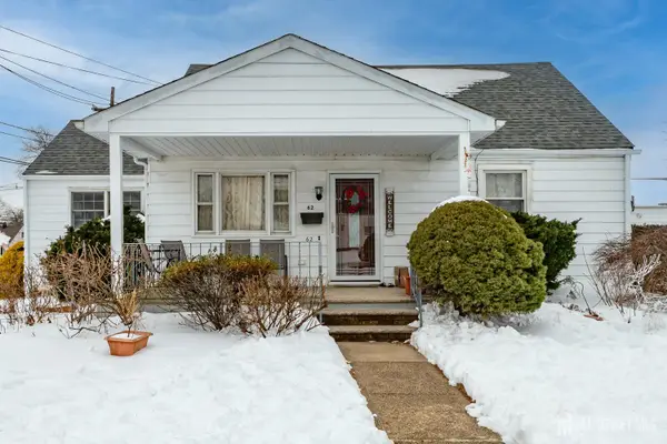 -62 Hillcrest Avenue, Edison, NJ 08817