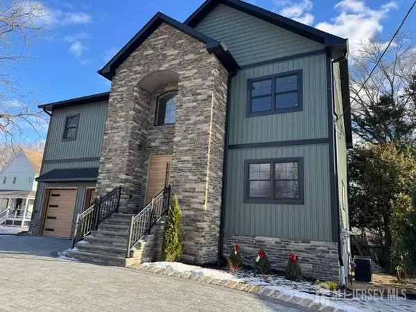 -226 Washington Avenue, Milltown, NJ 08850