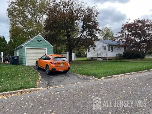 -704 Pine Street, North Brunswick, NJ 08902 - Image #3