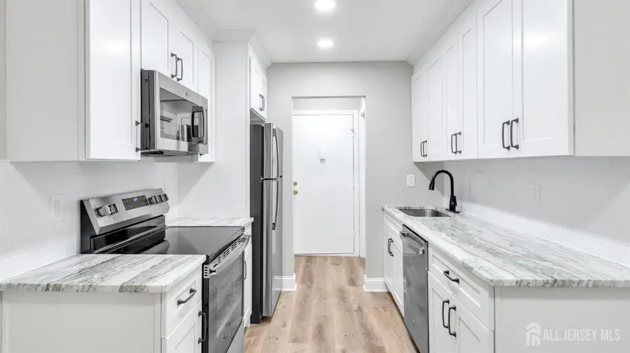 -204 Covered Bridge Boulevard #K, Manalapan Township, NJ 07726 - Image #2